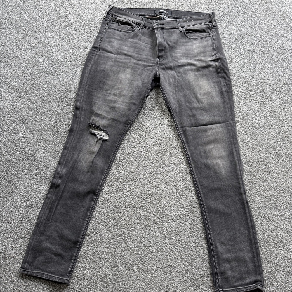 Express Women's Gray Distressd Jeans Size 16 Long